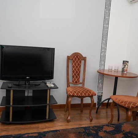 Hotel Piano Kijów Zewnętrze zdjęcie