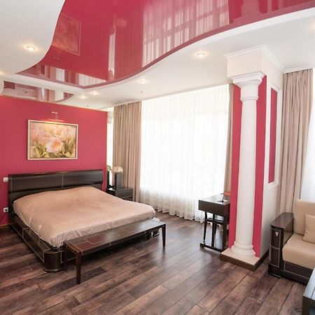 Hotel Piano Kijów Zewnętrze zdjęcie