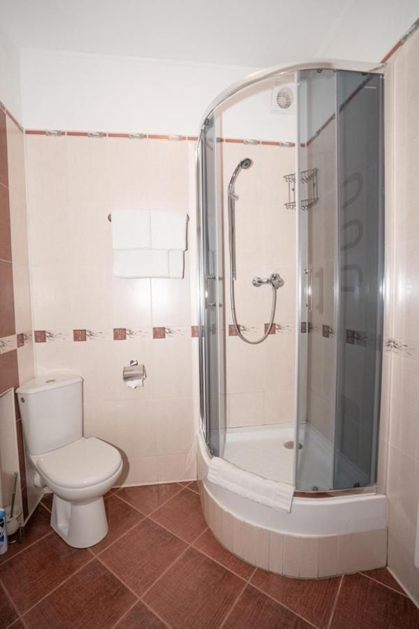 Hotel Piano Kijów Zewnętrze zdjęcie
